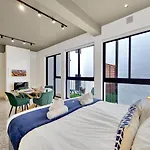 Gorgeous, Secure, Brand New, Stylish- Central-Pool