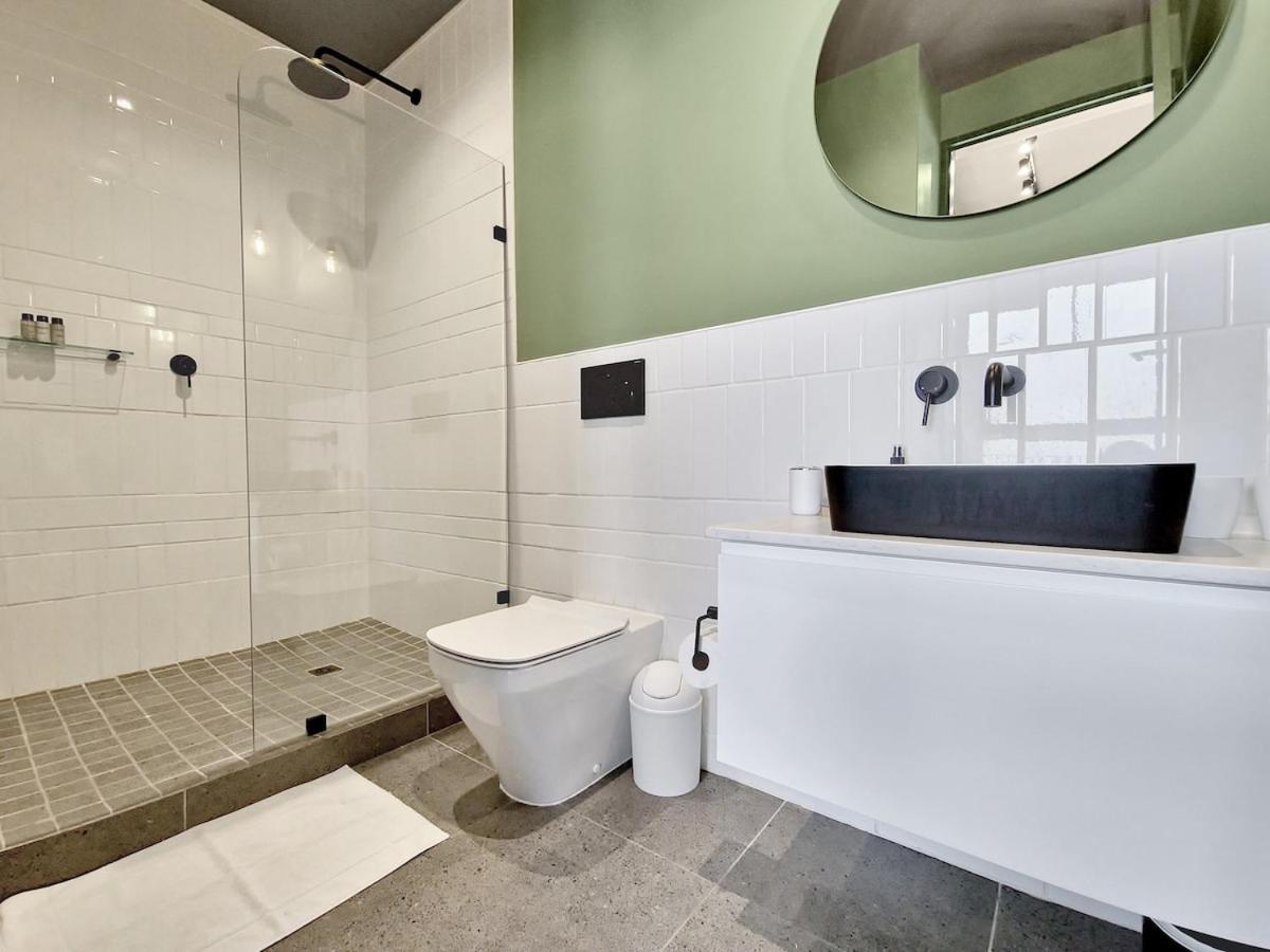 Gorgeous, Secure, Brand New, Stylish- Central-pool Apartamento *